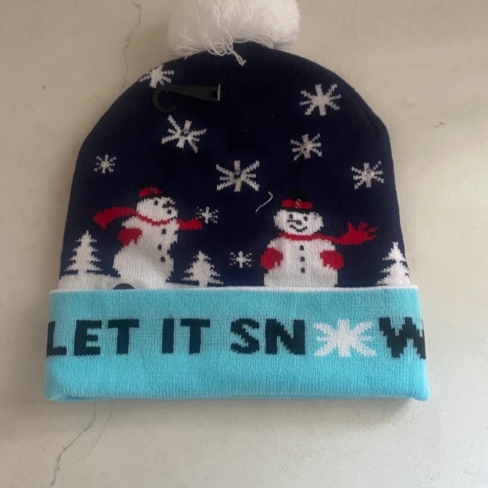 NWT. LED light up Snowman Winter Hat - Navy and Light Blue